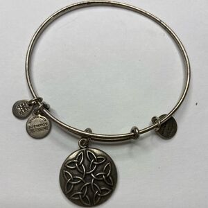 Alex and Ani Endless Knot Bracelet‎